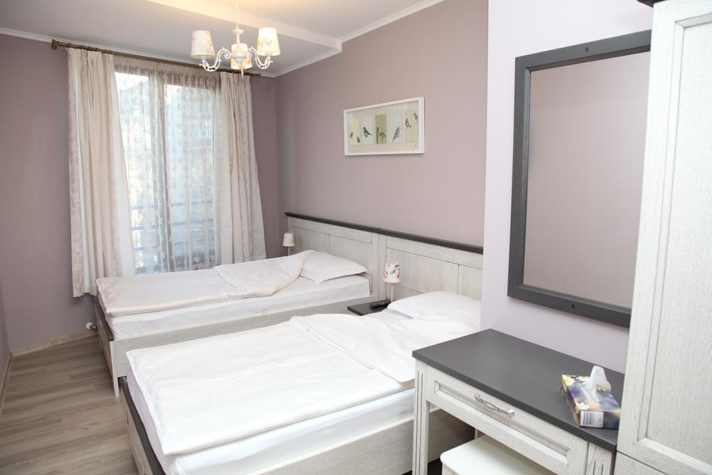 Apartment Retro Добрич Экстерьер фото